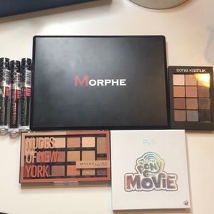 Lightly used Eyeshadow Palettes